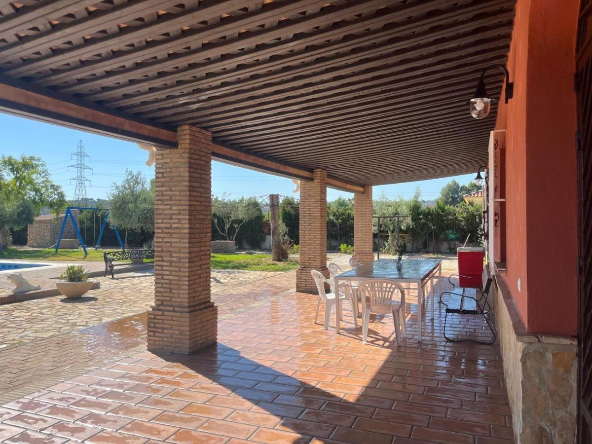 La Estacada Villa Lora del Río Exteriör bild