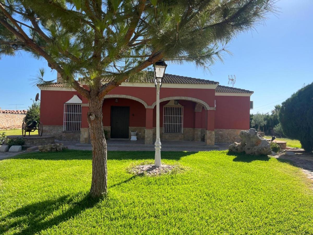 La Estacada Villa Lora del Río Exteriör bild